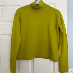 EVERLANE cropped cashmere sweater, XS, bright greenish yellow.